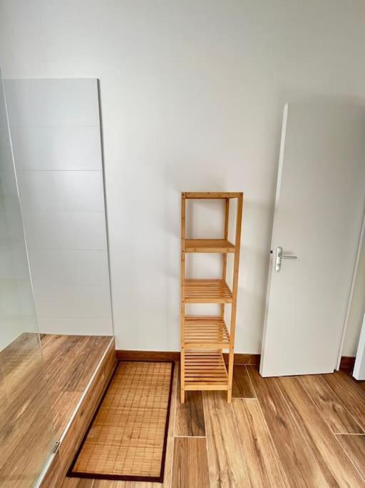 Banjul - Bel Appartement A แร็งส์ ภายนอก รูปภาพ